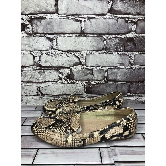 Aldo Cream Snake Skin Print Bow Leather Mocs Driving Shoes Women Sz 8M US/38.5EU - Picture 10 of 16